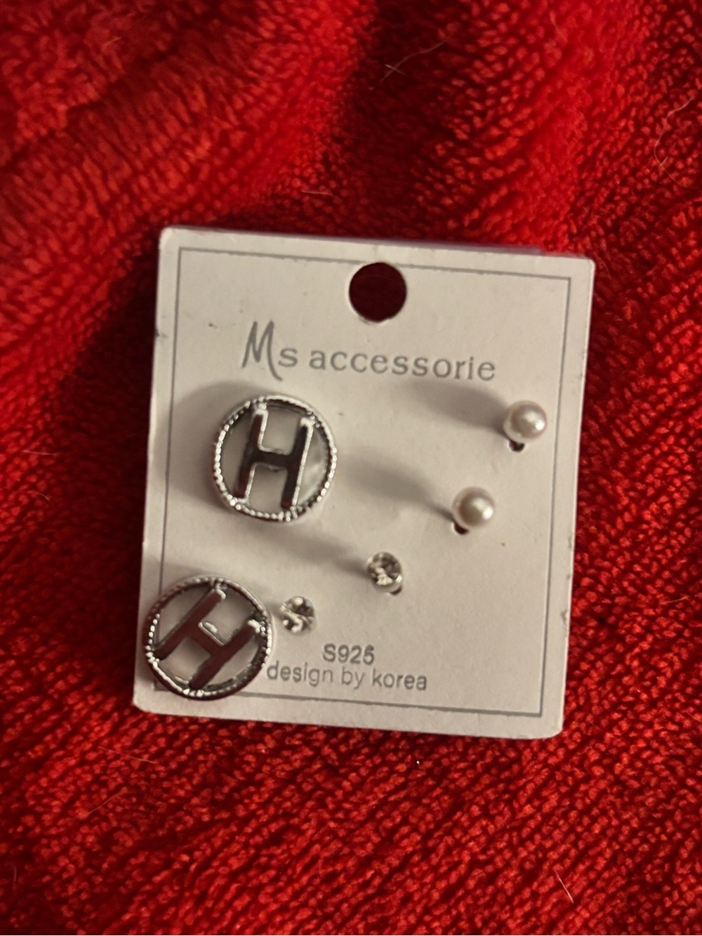 Ms Accessorie Silver 'H' Logo and Pearl Stud Earring Set